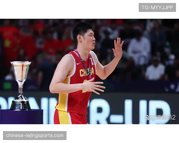 广厦对阵宁波胡金秋遭遇反向关节犯规 赛场安全引关注 广厦对阵宁波胡金秋遭遇反向关节犯规 赛场安全引关注